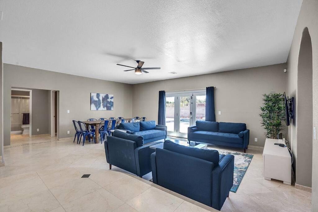 Grand Casa 7 Bdr/4 Ba 15 Beds Sleeps Up To 24 Pousada