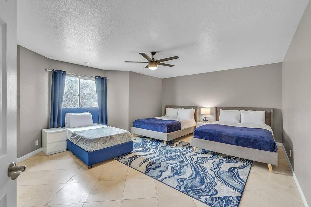 Grand Casa 7 Bdr/4 Ba 15 Beds Sleeps Up To 24 Pousada