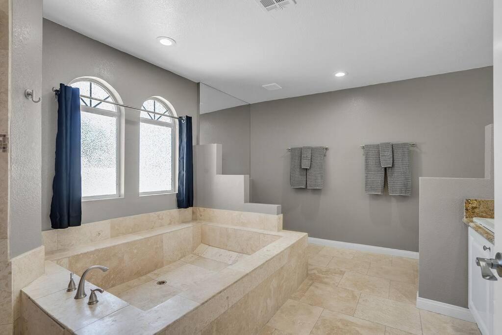 Pousada Grand Casa 7 Bdr/4 Ba 15 Beds Sleeps Up To 24 *